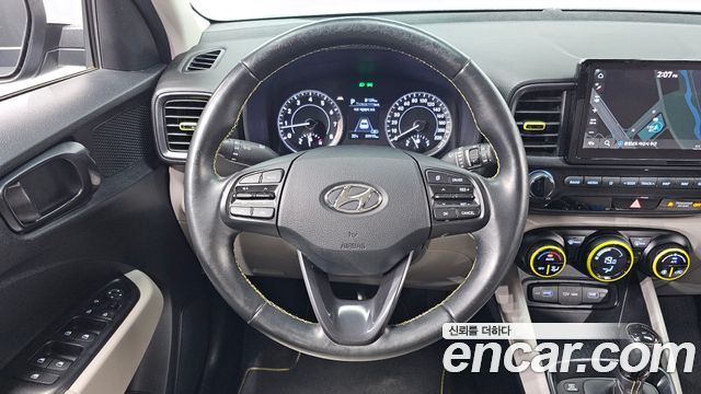 Hyundai Venue 2022 — photo 21