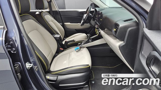 Hyundai Venue 2022 — photo 16