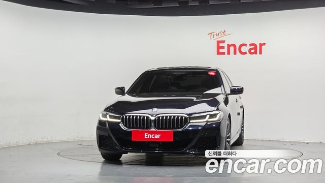 BMW 5-Series 2022 — photo 3