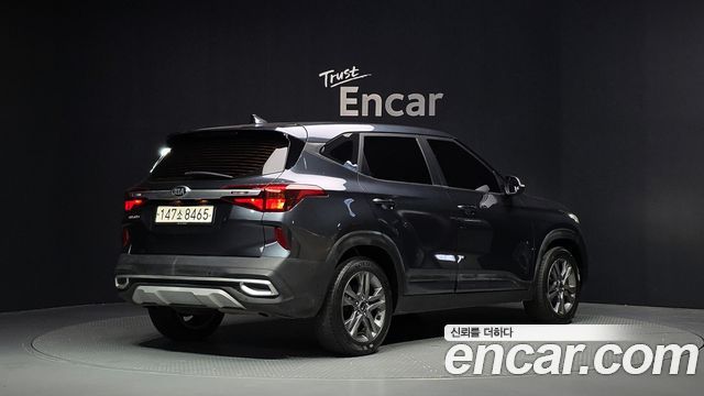 Kia Seltos 2022 — photo 2
