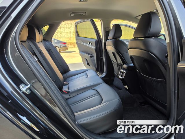 Kia K5 2024 — photo 12