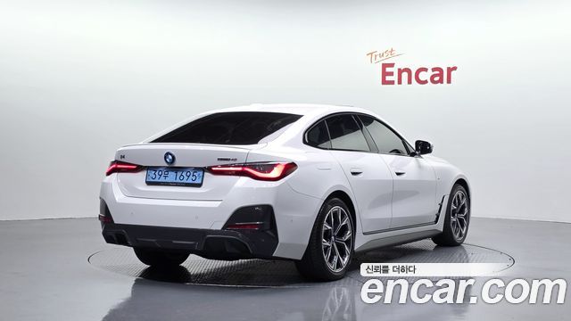 BMW i4 2024 — photo 2