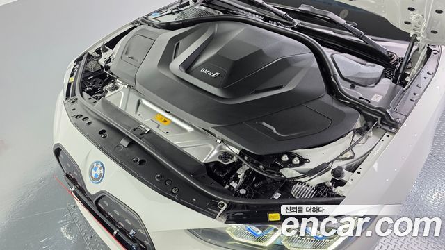 BMW i4 2024 — photo 6