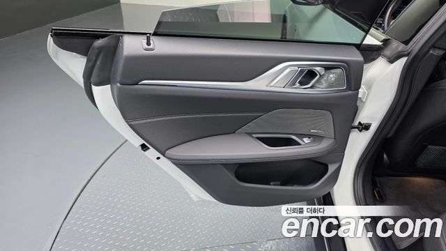 BMW i4 2024 — photo 15