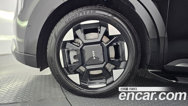 Kia Canival 2025 — photo 5