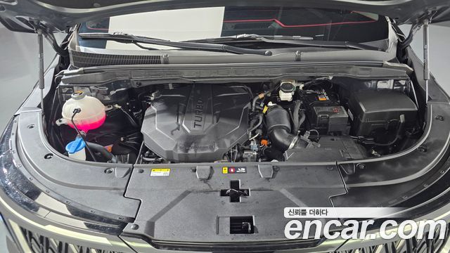 Kia Canival 2025 — photo 6