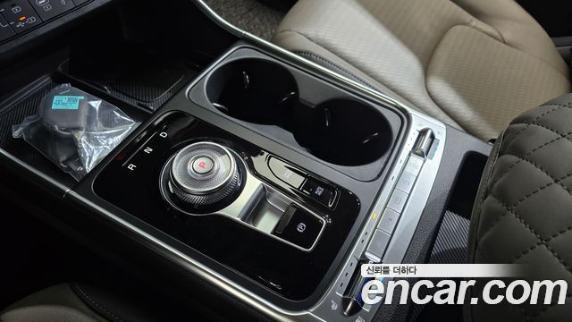 Kia Canival 2025 — photo 12