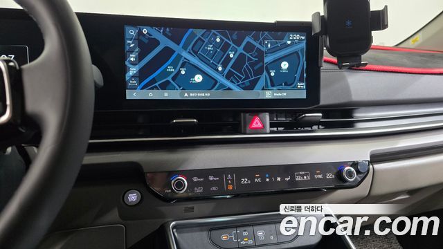 Kia Canival 2025 — photo 18
