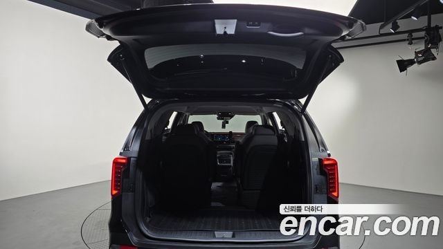 Kia Canival 2025 — photo 25