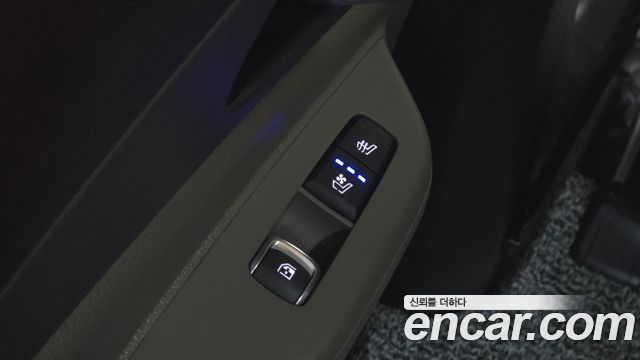 Kia Canival 2025 — photo 35