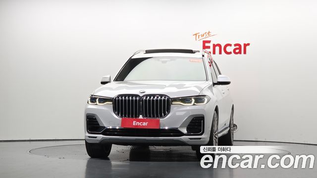 BMW X7 2022 — photo 3