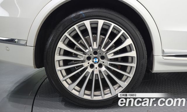 BMW X7 2022 — photo 5