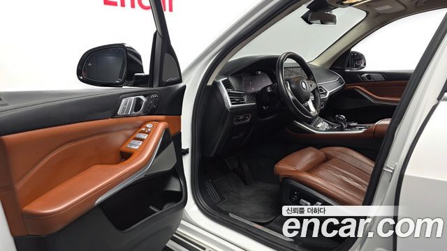 BMW X7 2022 — photo 13