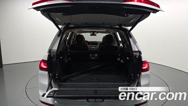BMW X7 2022 — photo 33