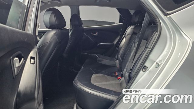 Hyundai Tucson 2010 — photo 12