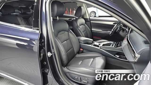 Hyundai Grandeur 2022 — photo 16