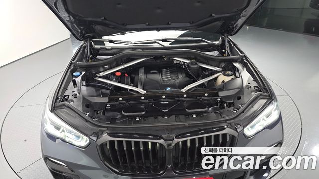 BMW X5 2021 — photo 6