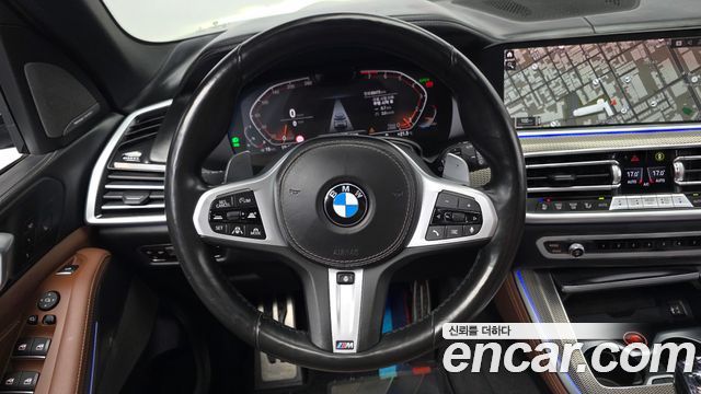 BMW X5 2021 — photo 19