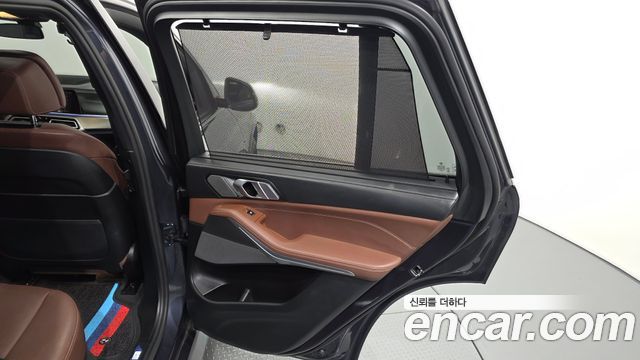 BMW X5 2021 — photo 15
