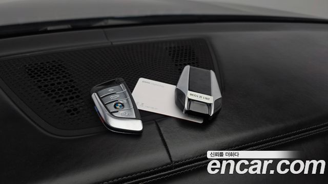 BMW X5 2021 — photo 29