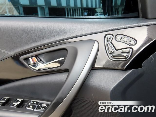 Hyundai Grandeur 2015 — photo 11