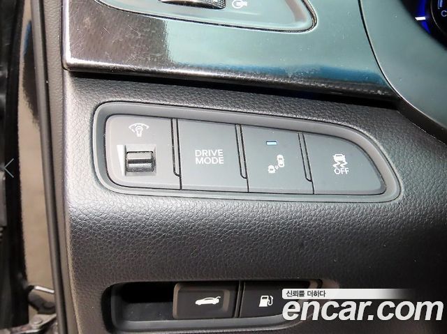 Hyundai Grandeur 2015 — photo 12
