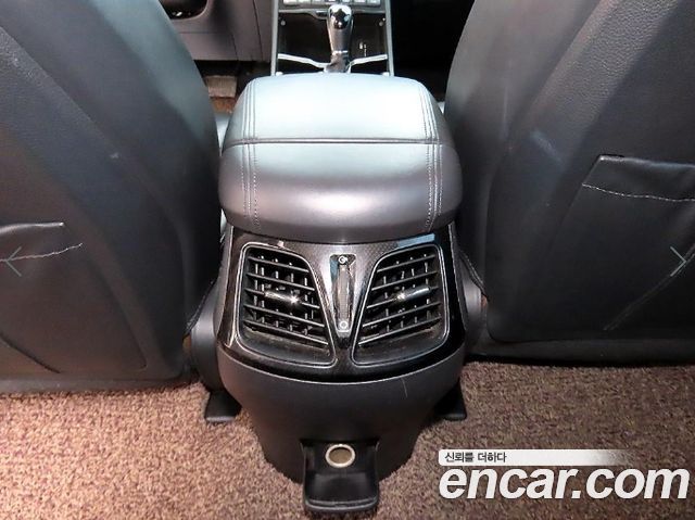 Hyundai Grandeur 2015 — photo 17