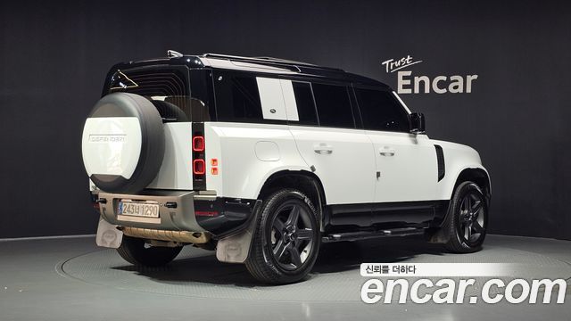 Land Rover Defender 2024 — photo 2