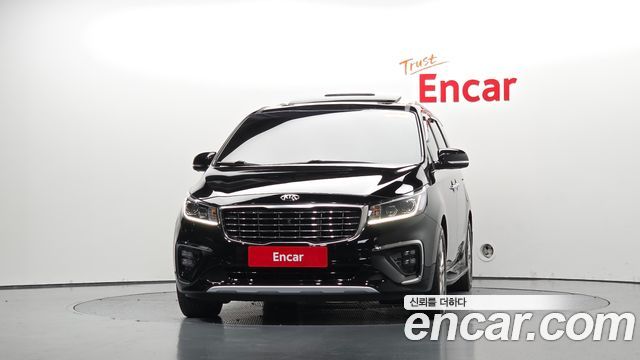 Kia Canival 2019 — photo 3