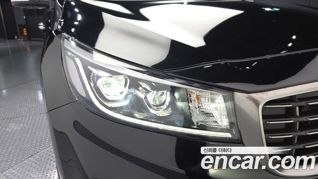 Kia Canival 2019 — photo 8