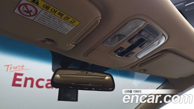 Kia Canival 2019 — photo 28