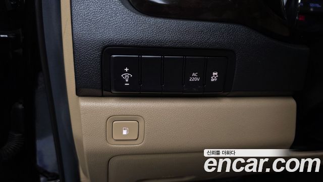 Kia Canival 2019 — photo 29