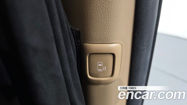 Kia Canival 2019 — photo 30