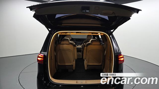 Kia Canival 2019 — photo 34