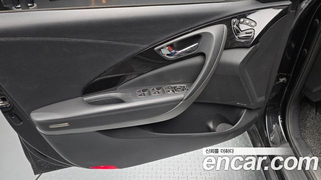Hyundai Grandeur 2014 — photo 12