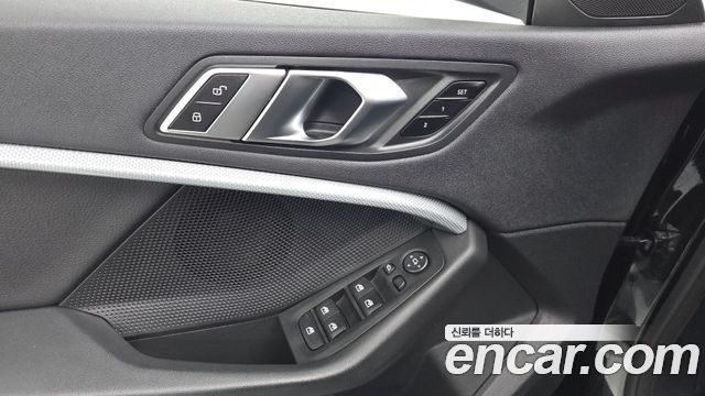 BMW 2-Series 2022 — photo 25