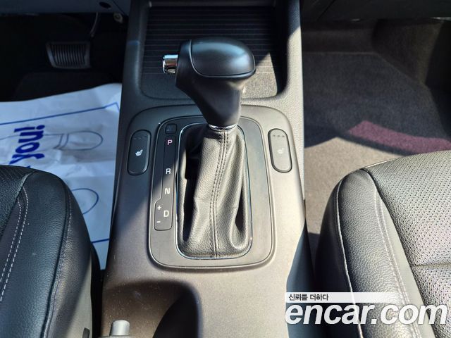 Kia K3 2013 — photo 13