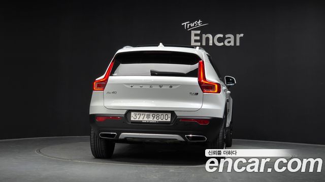 Volvo XC40 2020 — photo 4