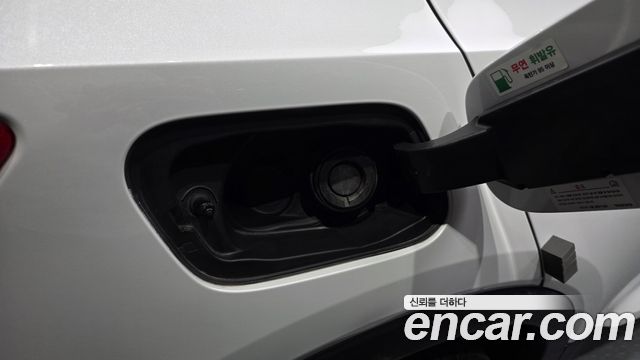 Volvo XC40 2020 — photo 35