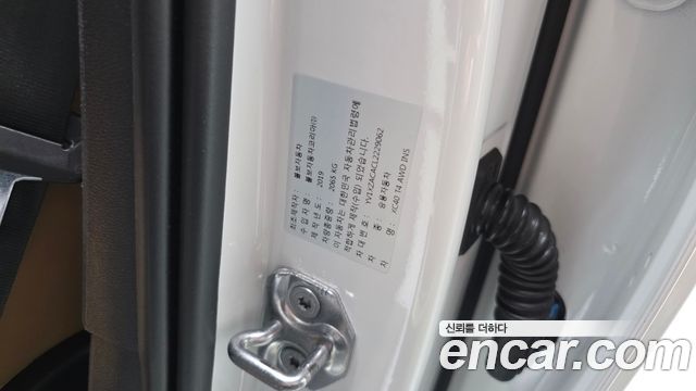 Volvo XC40 2020 — photo 36