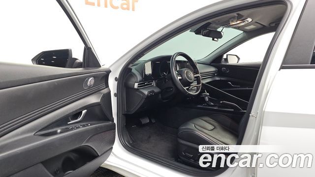 Hyundai AVANTE 2023 — photo 10