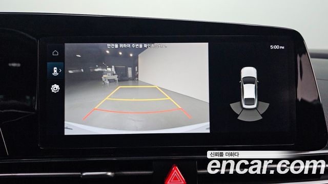 Hyundai AVANTE 2023 — photo 17
