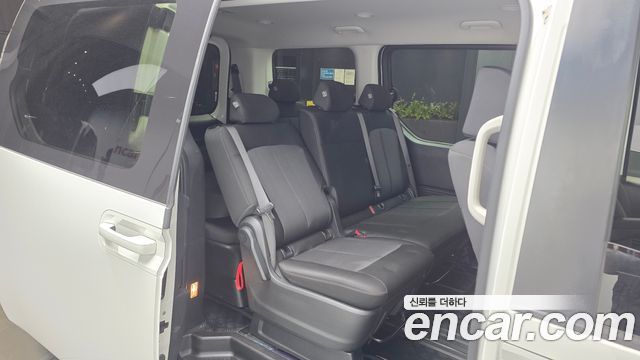 Hyundai Staria 2023 — photo 12