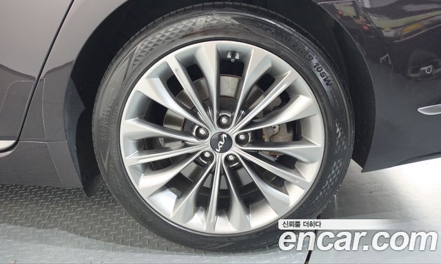 Kia K9 2022 — photo 7