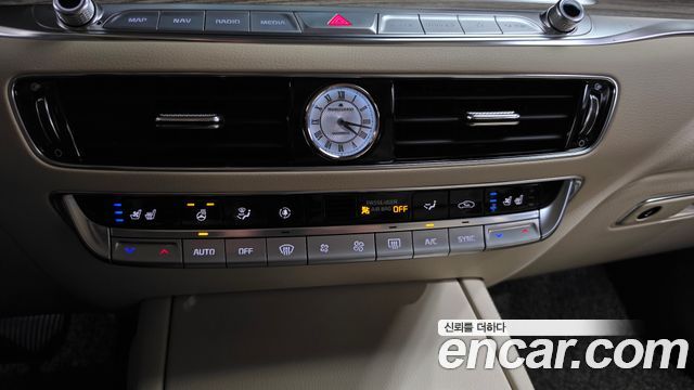 Kia K9 2022 — photo 32