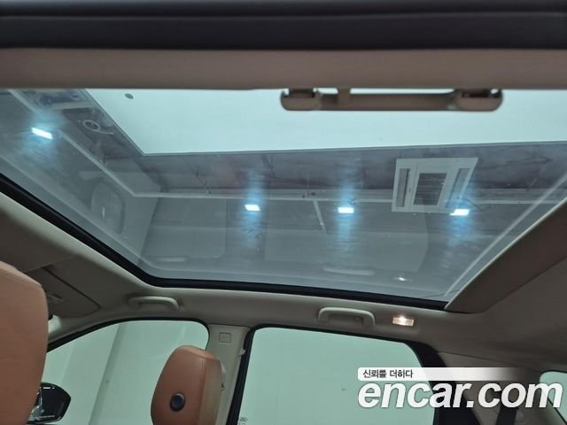 Land Rover Discovery Sport 2016 — photo 16