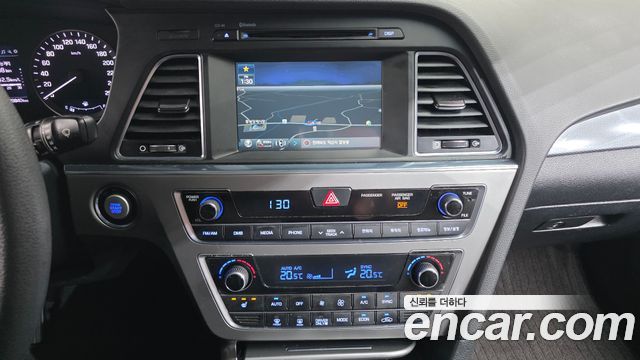Hyundai Sonata 2017 — photo 14