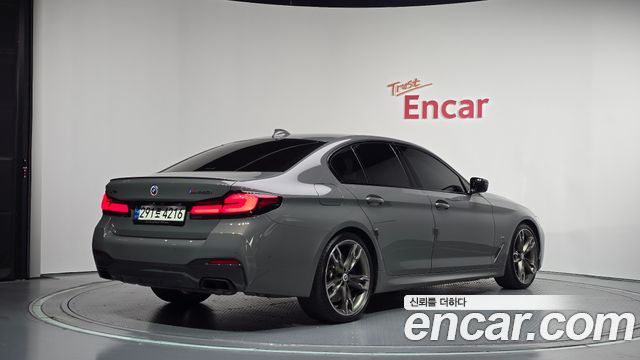 BMW 5-Series 2021 — photo 2
