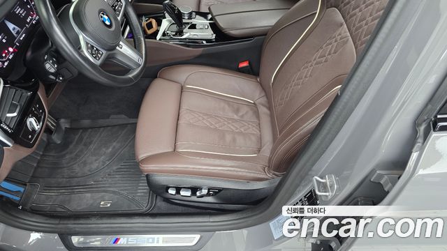 BMW 5-Series 2021 — photo 25