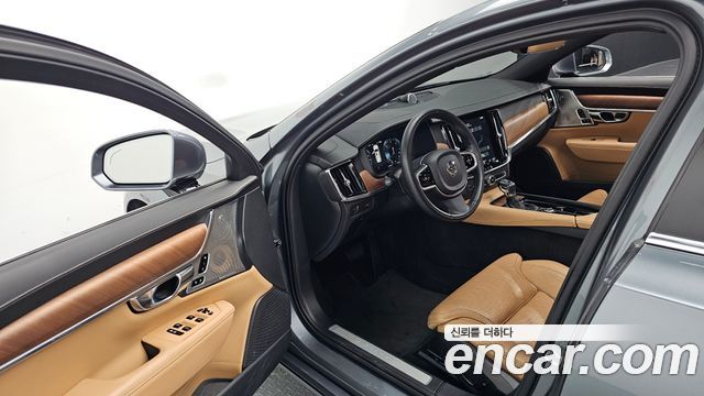 Volvo S90 2018 — photo 13